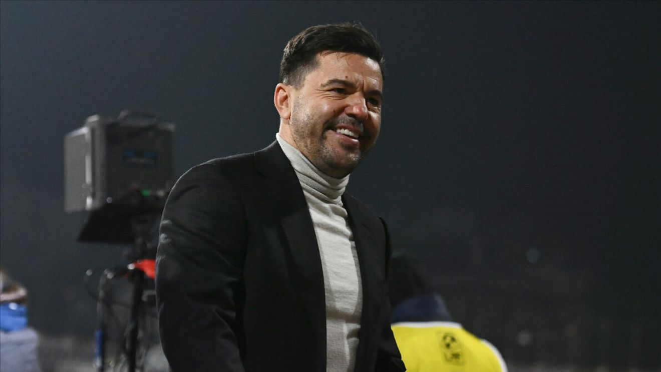 Vin milioanele de dolari pentru Cosmin Contra. A semnat cu arabii pe un salariu imens, deși nu ia nici jumătate din cât primește Cosmin Olăroiu