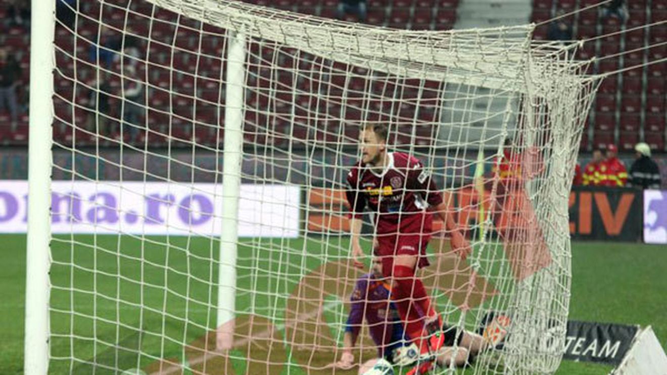 Rivalele CFR-ului au început să-și pună semne de întrebare!** Patru faze dubioase, în urma cărora s-au marcat tot atâtea goluri