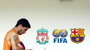 Suspendarea aberantă a lui Suarez, prilejul perfect pentru un transfer la Barcelona. Ștucan analizează paradoxurile unui caz complicat, cu multe detalii nevăzute, care a marcat Campionatul Mondial