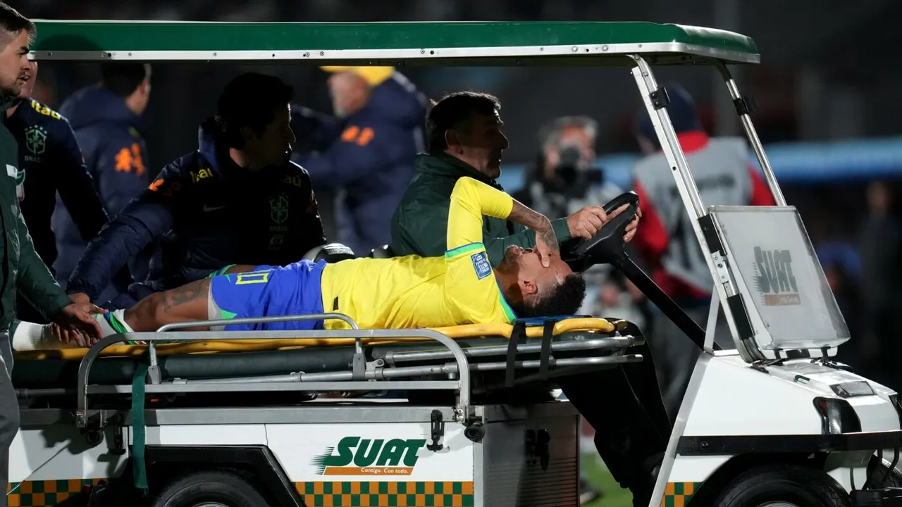 Neymar, accidentare gravă! A fost scos pe targă, în lacrimi