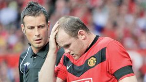 Wayne Rooney nu va evolua** în partida cu Ajax Amsterdam din cauza unei probleme grave în gât