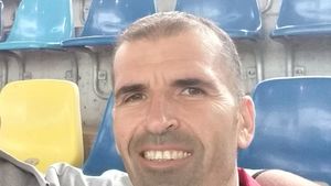 Doliu la campioana României: a murit fostul fotbalist Cătălin Agafiței, la doar 47 de ani!