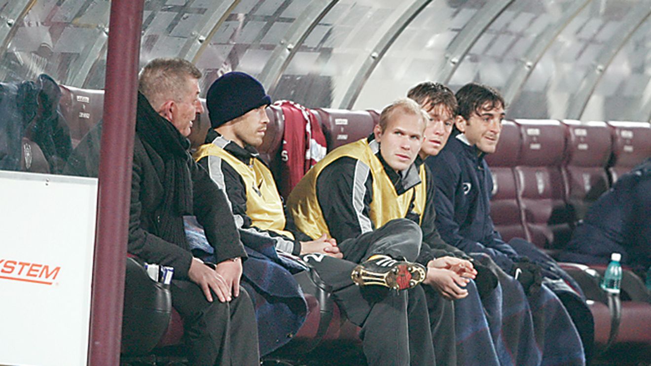 Hirschfeld și Dorsin, ținuți pe bancă de Andone