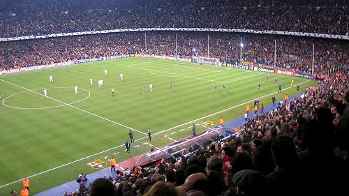 BarÃ§a vrea să interzică fumatul pe Camp Nou