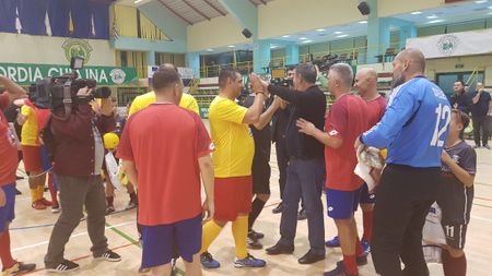 EXCLUSIV | Toți pentru "Tătuca"! Ganea, pus pe șotii la Cupa Didi Prodan: "Sunt mai sexy decât Prunea!". Ce mesaj a transmis tricolorilor lui Contra