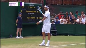 Moment revoltător petrecut la Wimbledon! Fognini s-a enervat dintr-un motiv ciudat și a amenințat: "La naiba, englezilor! Sper ca o bombă să explodeze aici" VIDEO