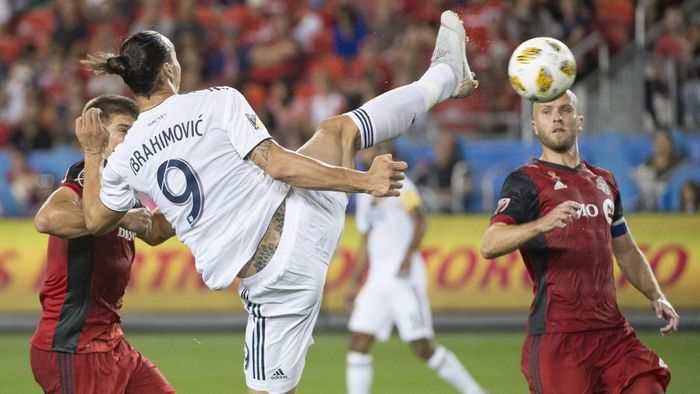 Cristiano Ronaldo nu există în Dream Team-ul lui Ibrahimovic: "Vă va da subiecte de discuție pentru acest Crăciun" | FOTO 