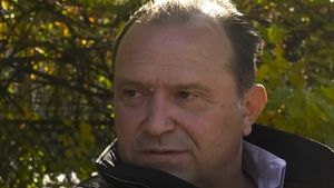 Constantin Din trebuie să facă rost de 50.000 de euro pentru a plăti o promisiune verbală a fostului președinte Alexandru Dedu: „Încercăm să găsim banii necesari" | VIDEO EXCLUSIV