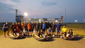 FOTO | Naționala de handbal a României s-a relaxat la karting înaintea plecării la Jocurile Olimpice