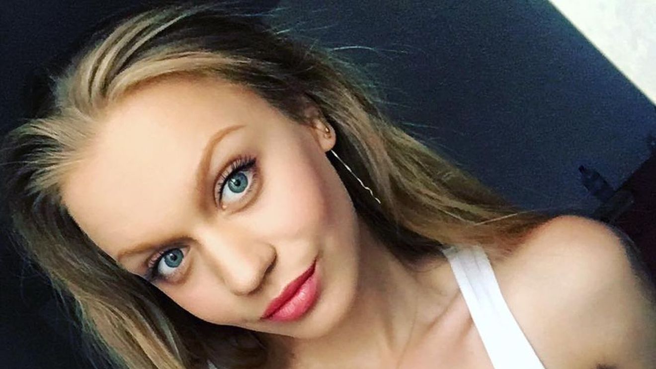 Cu cine se antrenează cea mai sexy atletă din România | GALERIE FOTO