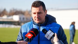 „M-au chemat să mâncăm câini!”. Ianis Zicu, dezvăluiri fabuloase din perioada petrecută în Coreea de Sud