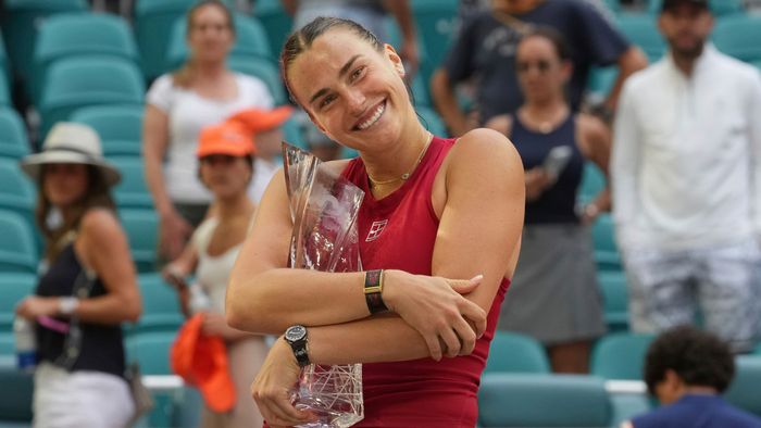 N-a ținut cu Sabalenka. I-a cerut bielorusei să se ridice de la masa din restaurant: „Înțelegi cu cine vorbeşti? Regina din Miami şi jucătoarea numărul 1 a lumii”