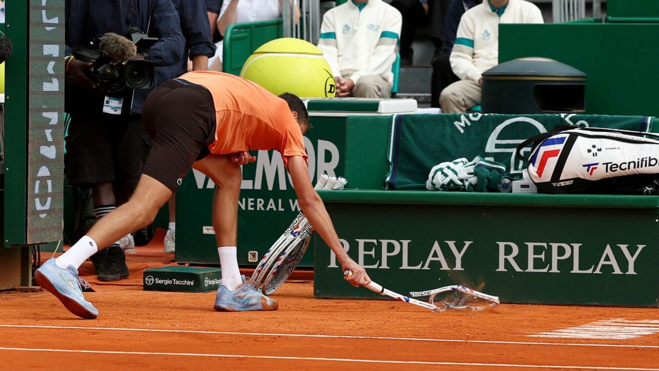 Medvedev, umilit la Monte Carlo: 0-6, 0-6 și rusul a cedat emoțional!