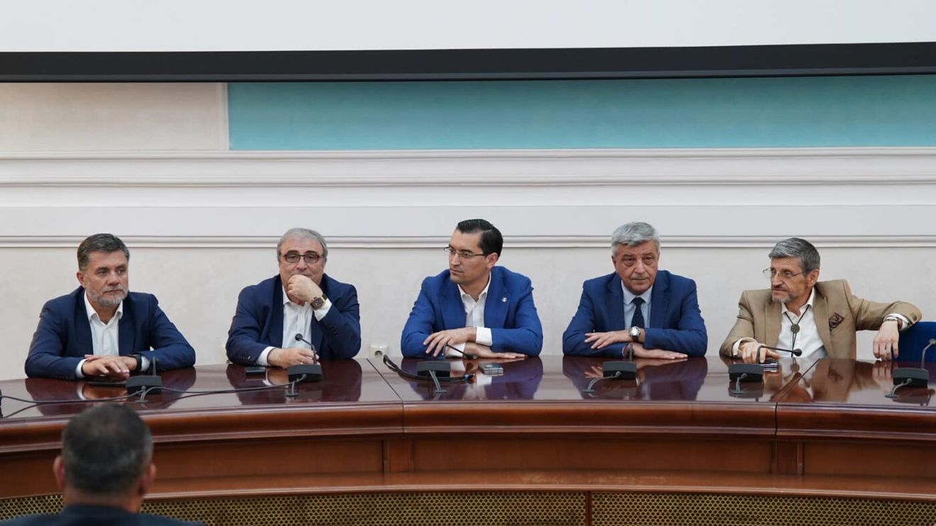 Răzvan Burleanu a simţit frustrarea oltenilor pentru neconvocarea lui Mitriţă la naţională chiar din partea rectorului Universității din Craiova: „A zis că nu se bagă peste Edi Iordănescu"