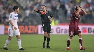 Teo Crăciunescu, omul negru!** Cum s-a dat arbitrul în spectacol pe "Ion Oblemenco"