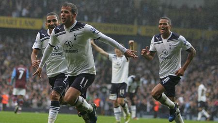 VIDEO - White van Man! ** Zeu pentru Spurs, Van der Vaart a fost la un pas să rămână "galactic"