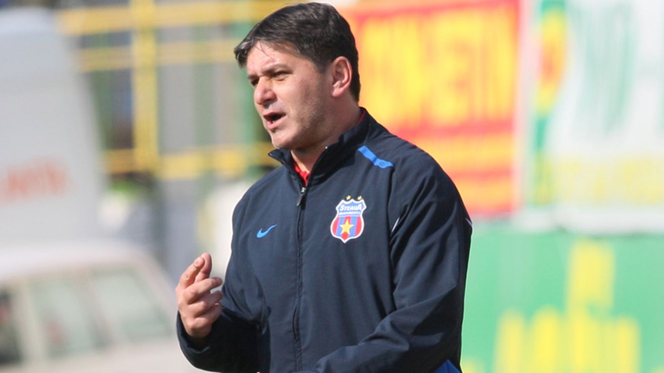 Lăcătuș: "Cine visează transferuri și se plânge de pregătire, va sta pe tusă"