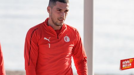 Cehii sunt încântați de Nicolae Stanciu! „ Românul a fost uimitor”, a scris „Blesk”, după ce Slavia Praga a câștigat cu 5-0. Ce a răspuns fotbalistul când a fost întrebat câte pase de gol și-a propus în acest sezon | VIDEO