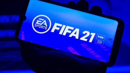 Topul celor mai rapizi jucători din FIFA 21! Un atacant din ePremier League primește cel mai bun OVR pentru viteză. Recenzia cardurilor