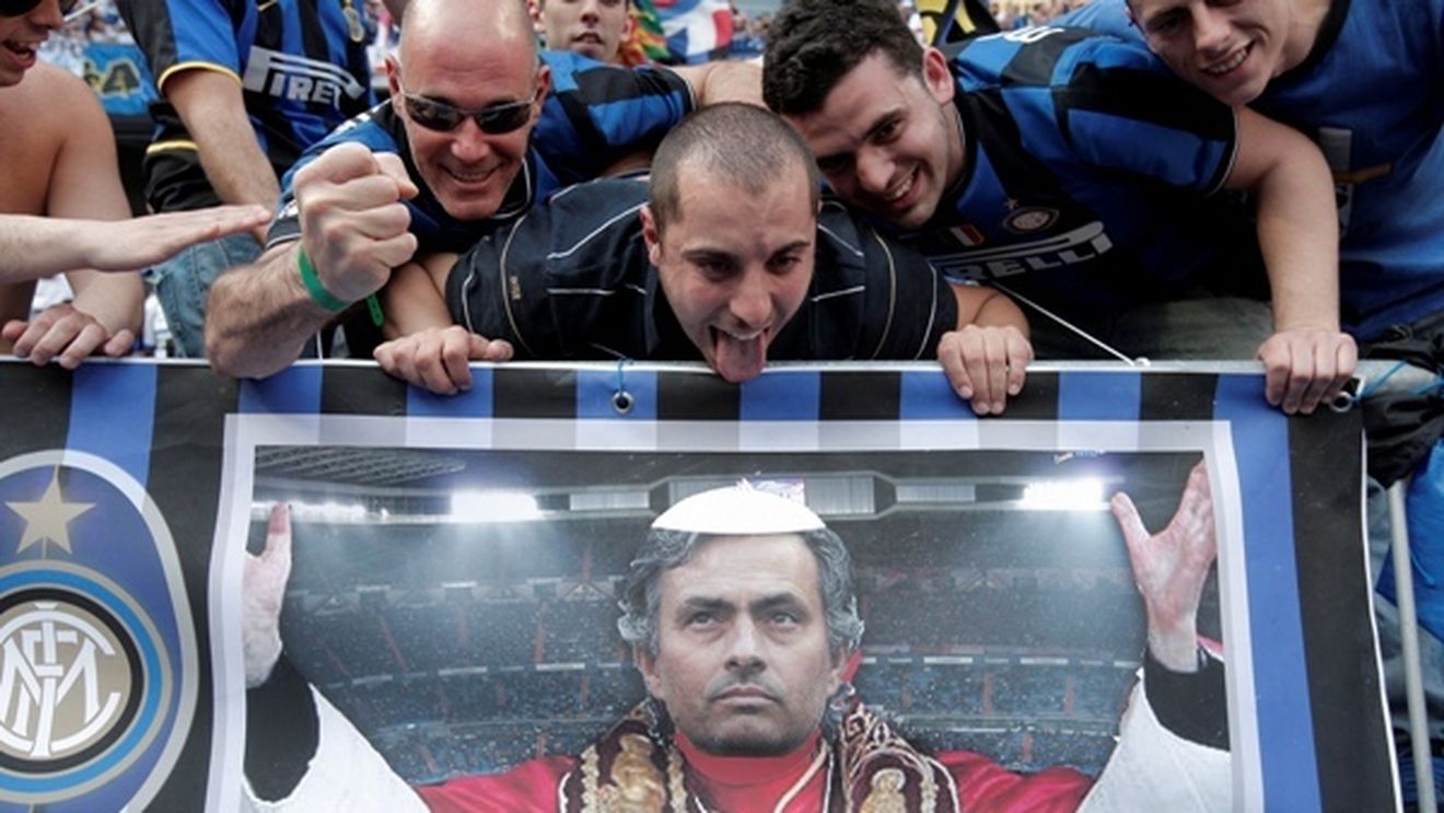 Mourinho: "Am șanse mai mari să plec, decât să rămân! Ar fi o provocare să joc contra Barcelonei!"