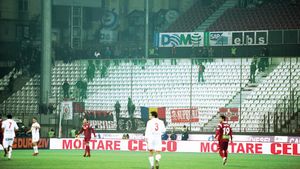 VIDEO | "Nu s-a pus problema ca Steaua să mai joace un meci la Cluj!" Când pot reveni campionii pe Arena Națională și cum comentează medicul Iuliu Mureșan tragedia din Colectiv