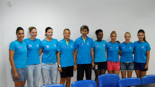Un „7” pentru Europa! SCM Craiova a prezentat-o oficial pe Simona Gogârlă ca antrenor principal și șapte noi achiziții. Două dintre ele, Laurise Landre și Jelena Zivkovic, au jucat și la Europene în 2014
