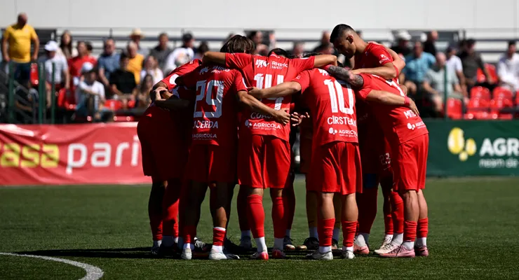 Săptămâna marilor provocări pentru FC Bacău! Echipa lui Costel Enache dispută trei meciuri în doar șase zile, primele două cu liderul Ligii 2 și campioana României. Partida din Cupă cu U Craiova nu se mai joacă la Piatra Neamț