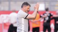 Adrian Mihalcea a vorbit despre viitorul său la UTA: „Nu trebuie să mă convingă nimeni”