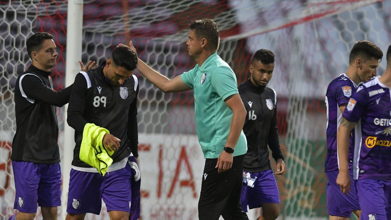 Mesajul lui Mihai Ianovschi pentru jucători după FC Argeș - FC U Craiova 1-0: „Am ieșit din zona periculoasă, dar nu are valoare dacă nu continuăm pe aceeași linie!”