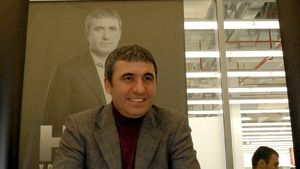 Hagi despre arestările făcute de către DNA: "Am ajuns destul de jos**, ne-am făcut de râs"