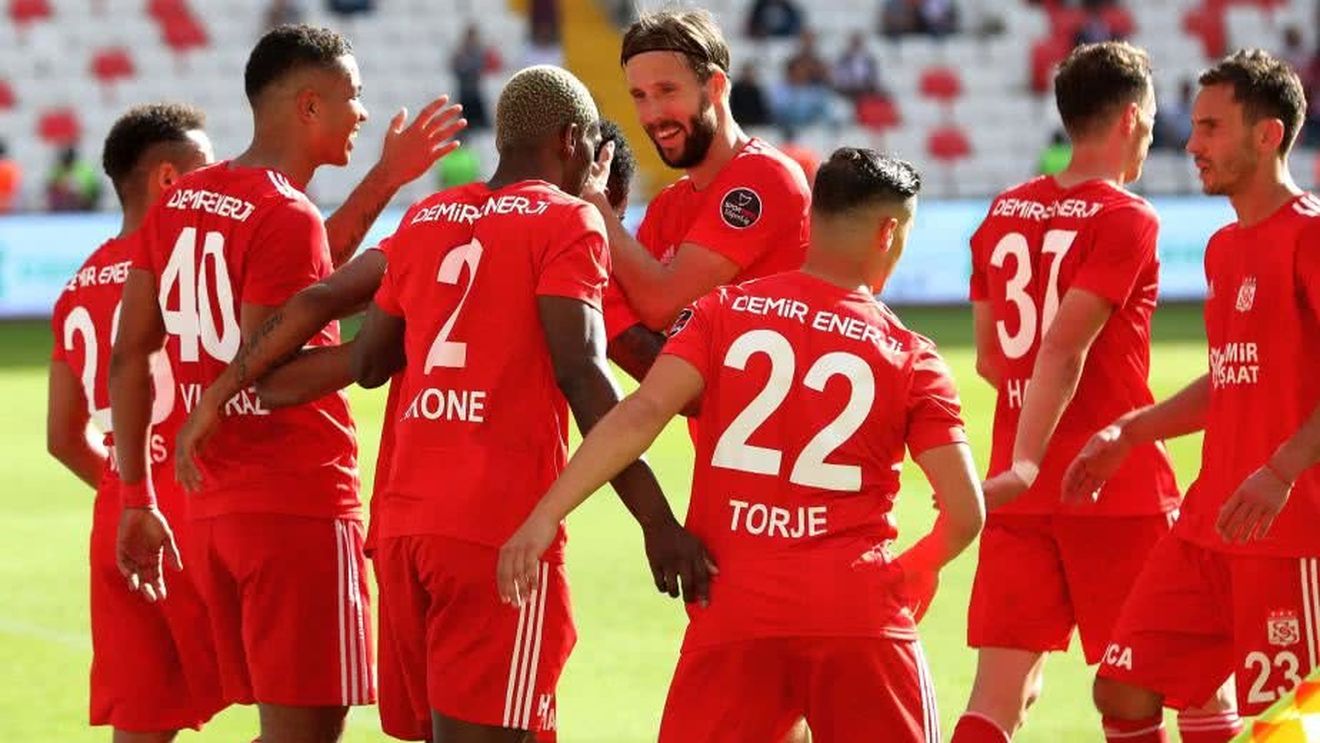 OFICIAL | Gabi Torje și Paul Papp, OUT de la Sivasspor! Unul dintre ei revine în Liga  1