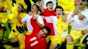 Ianis, Radu, Horațiu, așa se joacă un meci decisiv al României pentru turneul final! 30 de ani de la victoria istorică a „Generației de Aur”, ultimul pas către un Mondial fabulos. Cine au fost eroii noștri: „Mă gândeam să nu se repete blestemul!” | SPECIAL