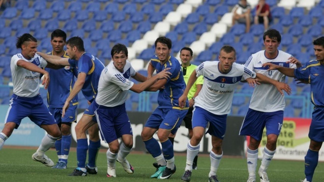 Găman și Bărboianu, antrenați de Neagoe pe un teren "secret" din Craiova!** "Așteptăm ca Liga să-i declare liberi"