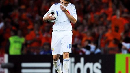 "Viitorul lui Mutu este acela** de a deveni antrenorul naționalei!"