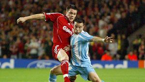 Portsmouth l-a transferat pe Finnan