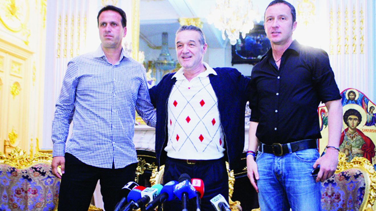 SECRETELE lui Levi!** Cum vrea noul antrenor să revoluționeze jocul Stelei și ce surprize îi așteaptă pe Tănase&co: