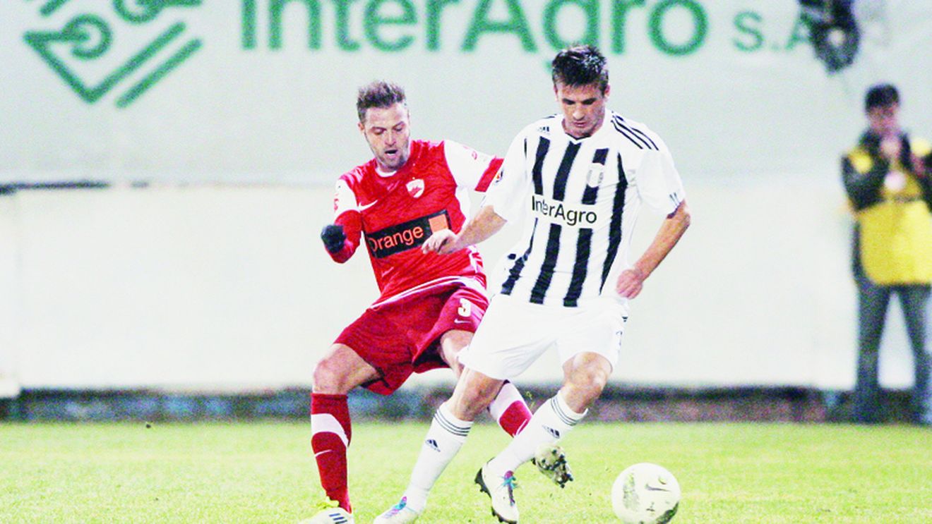 Ciobi a surprins: Pulhac, mijlocaș stânga! **Jucătorul a revenit după un an, patru luni și 10 zile