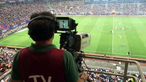 S-au vândut drepturile TV din Superliga! Cu cât a crescut suma amețitoare, în condițiile în care nivelul fotbalului românesc a scăzut dramatic!