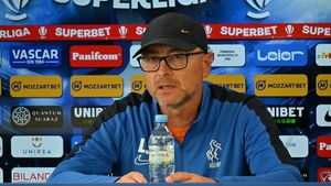 Leo Grozavu așteaptă o reacție de orgoliu din partea elevilor săi în Poli Iași - U Cluj: „Am dat apă la moară celor care ne văd deja retrogradați!” Nu a uitat de rușinea cu Sepsi: „A fost un dezastru, a căzut casa pe noi”