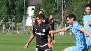 Universitatea Craiova a făcut scor cu o echipă de amatori, la primul amical din Austria. Campioana nu i-a folosit pe jucătorii care au fost la loturile naţionale