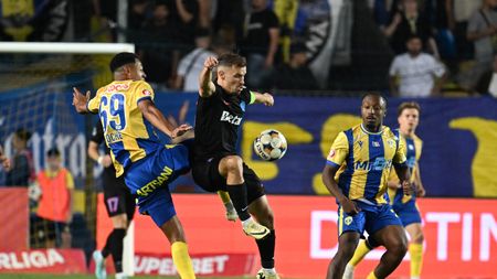 „A început să vomite pe teren!” Fotbalist din Superliga României atins de un virus necunoscut, chiar înaintea meciului. EXCLUSIV