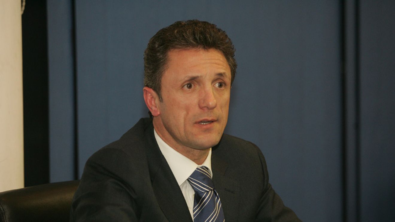 Baciul se apără:** 'Acolo era scrisă o chestie laudativă, nicidecum o notă informativă'