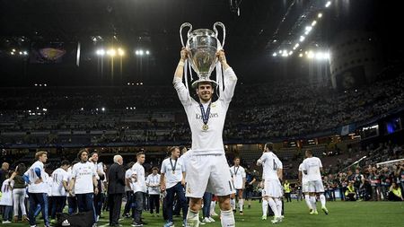 Gareth Bale, performanță extrem de rară în istoria Champions League. Doar doi jucători mai reușiseră asta. Messi nu are nicio șansă, iar Ronaldo poate doar să viseze :)