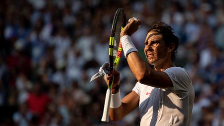 Supraviețuitorul Rafa revine în semifinalele de la Wimbledon după 7 ani. Cronica unui nou clasic Nadal - Del Potro: 144 lovituri câștigătoare, căzături, reveniri de excepție și o superbă demonstrație la fileu. Cifrele care surprind în statistica ibericului
