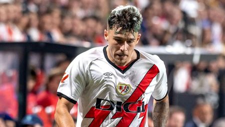 E tot mai clar drumul lui Rațiu. Anunțul lui Fabrizio Romano despre FC Barcelona