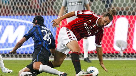 GAME OVER, Chivu? "A fost HAOS în apărare!" Inter dă 7 milioane de euro pentru un înlocuitor de 24 de ani: