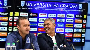 Primul scandal declanșat de Pițurcă la Craiova? Antrenorul vrea să mute echipa de pe "Oblemenco", dar e contrazis din interior: "E exclus să ne mutăm! S-o luăm pe drumuri?"