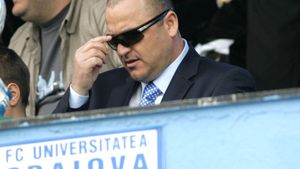 "Simt o conspirație contra Craiovei!** Avram ne-a trimis 'artileria grea'"