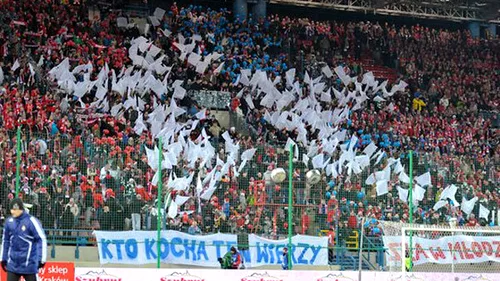 Asta înseamnă să fii ultras! VIDEO** De Sfântul Nicolae, fanii Wislei Cracovia au făcut un gest care i-a lăsat pe toți muți de uimire