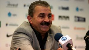 "Porumboiu m-a vrut la Vaslui, dar nu regret că am rămas la Iași"